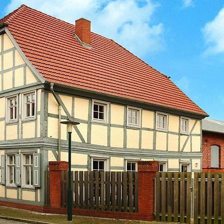 Ferienhaus Rosenhof In Lenzen Экстерьер фото